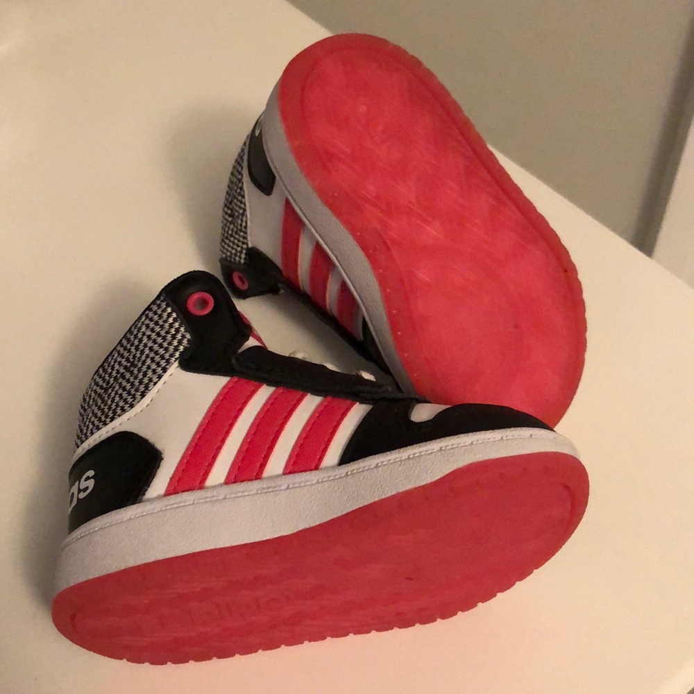 Addidas Sneakers - Picture 3 of 6